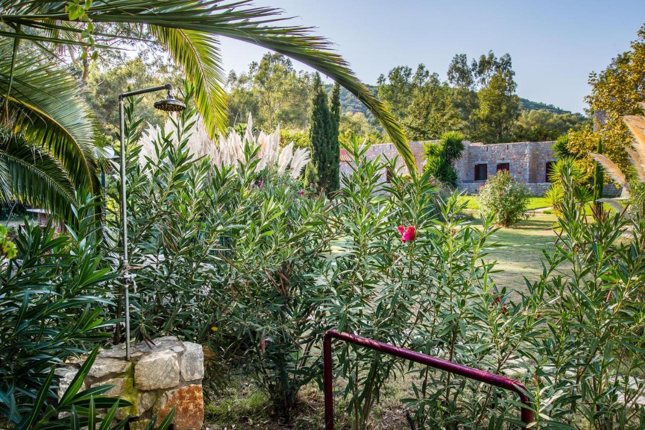 Ktima Petalea Villa ยีธิโอ ภายนอก รูปภาพ