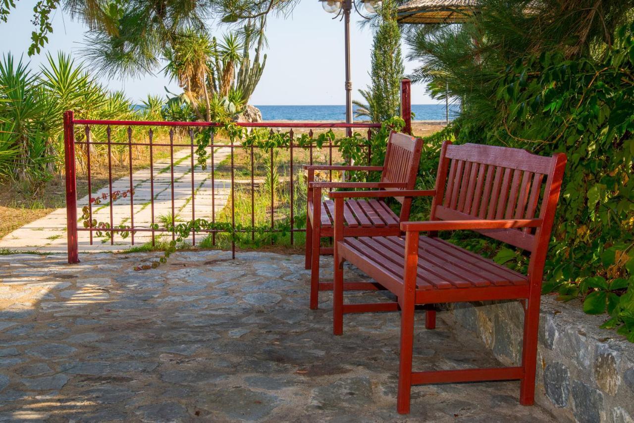 Ktima Petalea Villa ยีธิโอ ภายนอก รูปภาพ