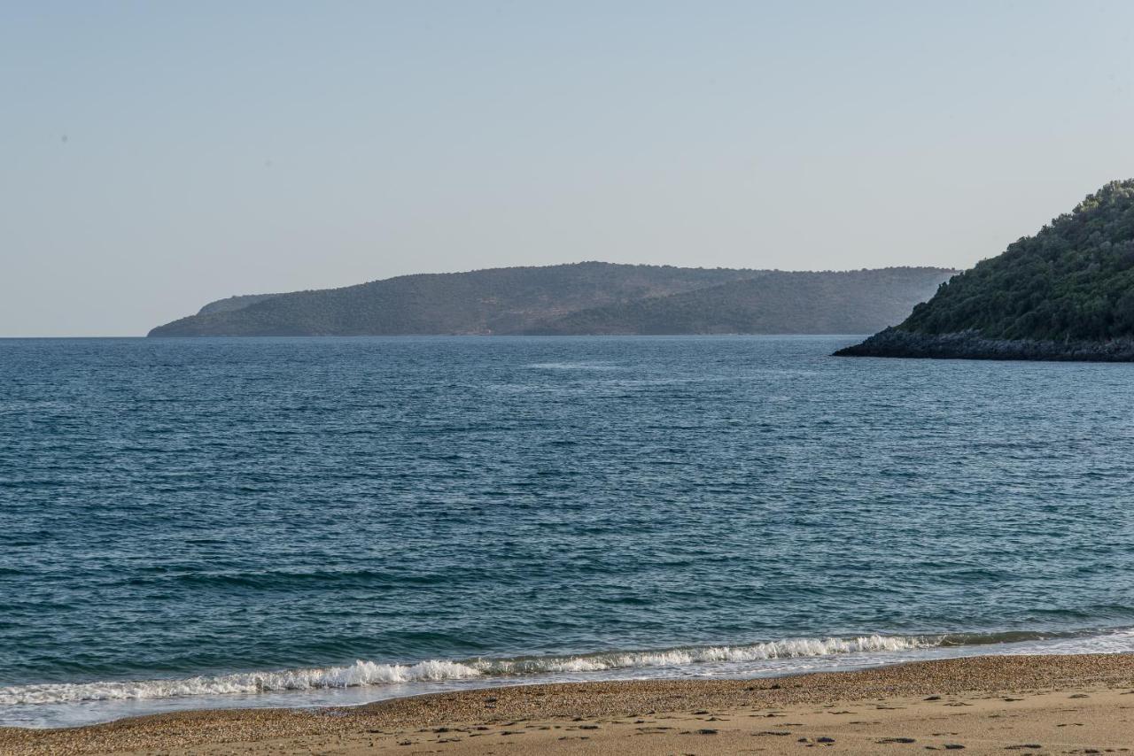 Ktima Petalea Villa ยีธิโอ ภายนอก รูปภาพ